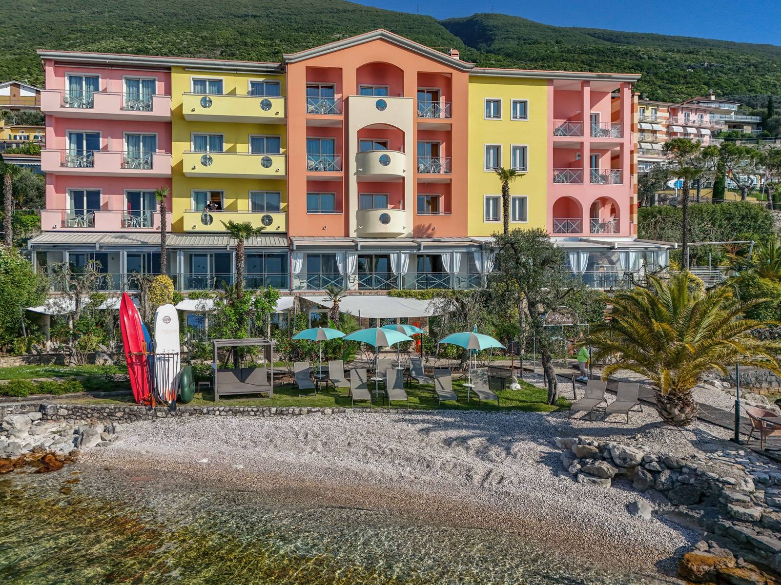 Il lago di Garda visto dall'hotel
